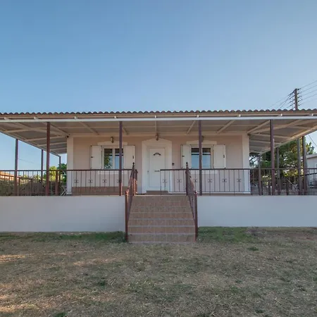 Vila Shoreline Drive House By 